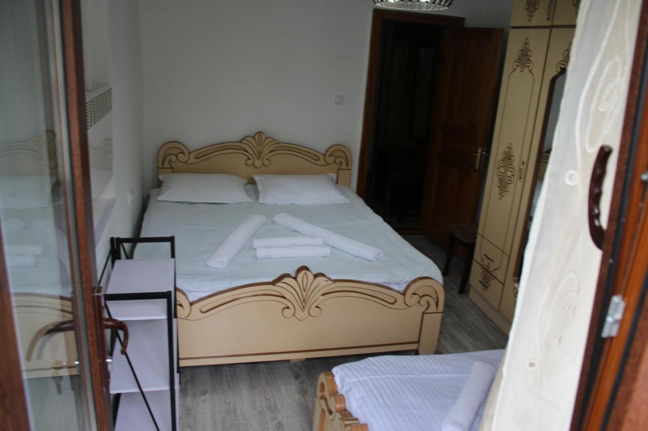 Salome Guest House Mestia Exterior photo