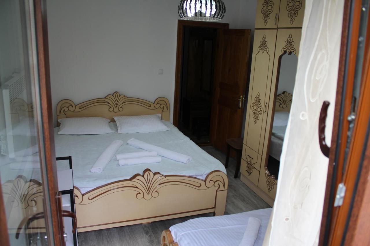 Salome Guest House Mestia Exterior photo